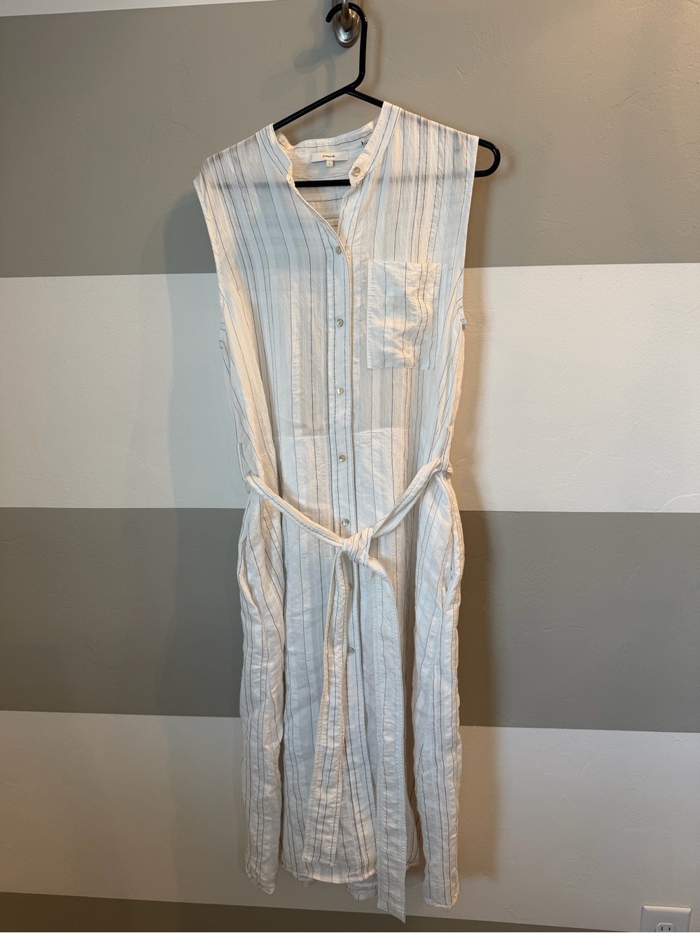 VINCE Sleeveless White Striped Button-Front MAXI Dress with Tie Waist size large